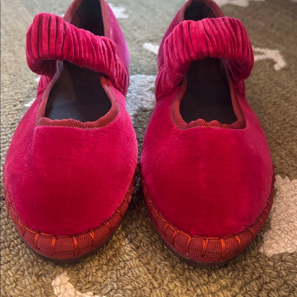Flabelus Mafalda in Plum - Picture 7 of 9